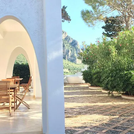 Villa Anna Silvia Makari Fiction Rai 1 Casa Saverio La Manna San Vito Lo Capo